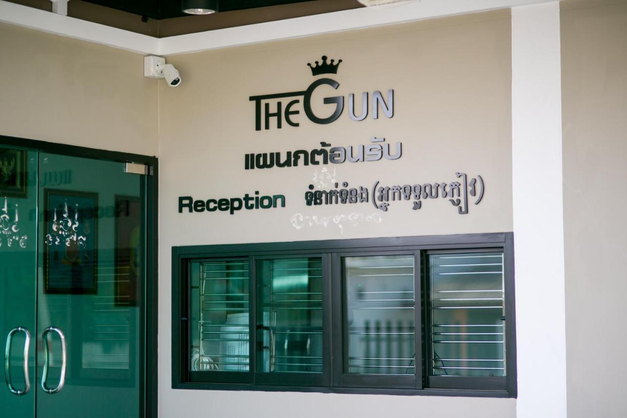 The Gun Hotel Surin Dış mekan fotoğraf
