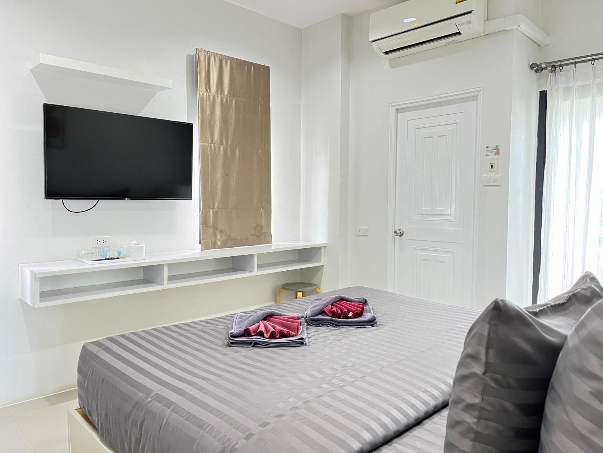 The Gun Hotel Surin Dış mekan fotoğraf